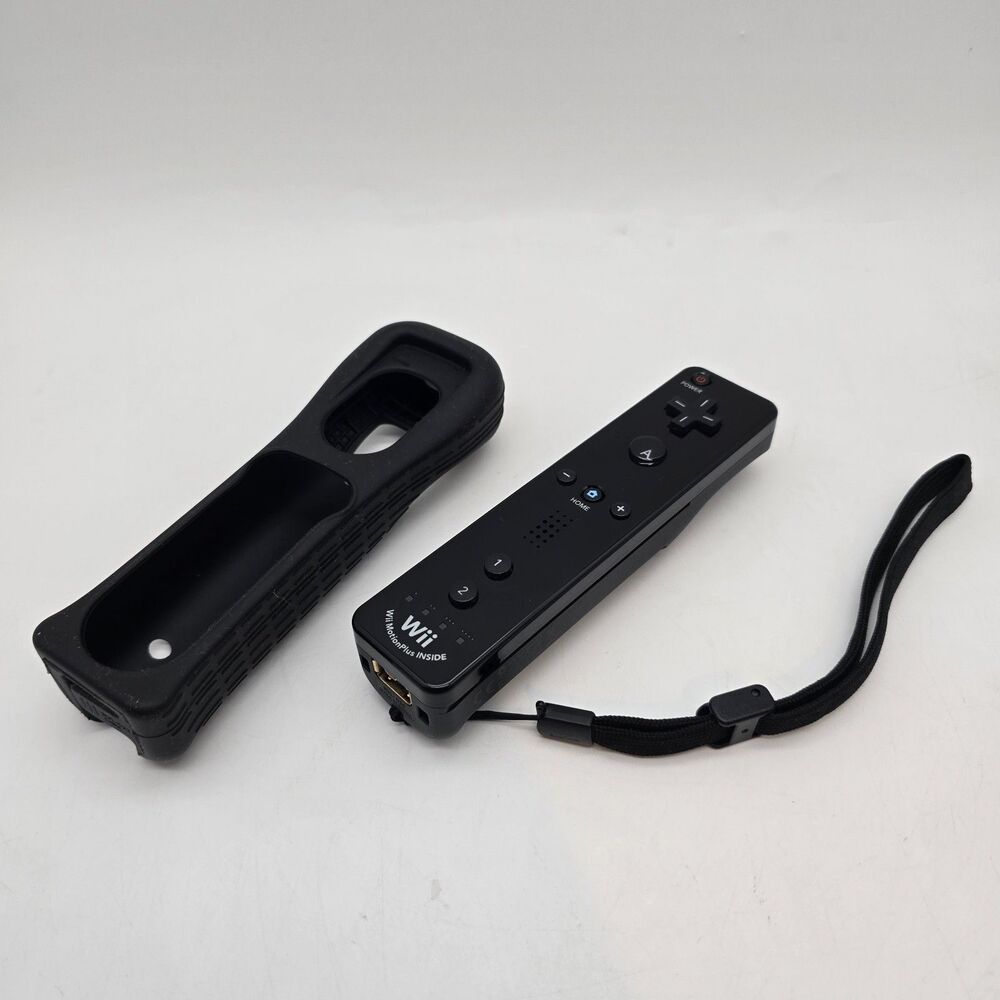 Nintendo Wii Remote Black Controller With Motion Plus & Case (No Battery Plate)